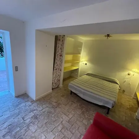 Phoenician Capri 3 Camere Una Tripla Con Terrazza Una Singola Entrata Indipendente Ed Una Matrimoniale King Doppia Con Balcone Konukevi *